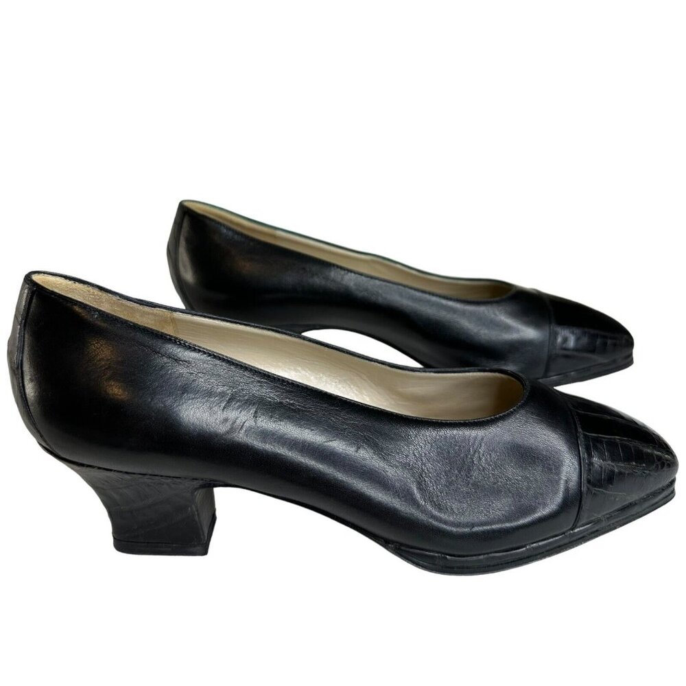 CHANEL Pump Size US 5.5 EU 36 Black Leather Block Mid Heel Closed Toe Made Italy - Picture 5 of 16